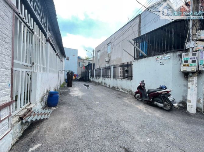 Đất gần chợ Phú An, đường ô tô thông, sổ riêng, xây tự do, 2368 Thuận An Bình Dương - 1