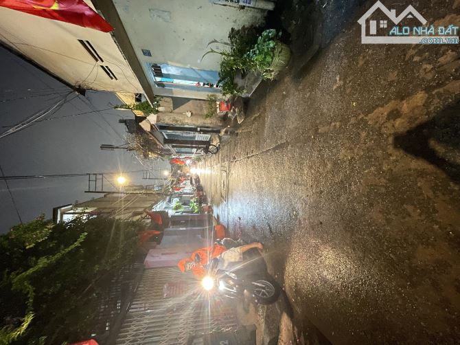 BÁN NHÀ CẤP 4 - TÂN THỚI NHẤT Q12 | HẺM XE TẢI | GẦN CẦU THAM LƯƠNG.  DT 6m x 20m - 1