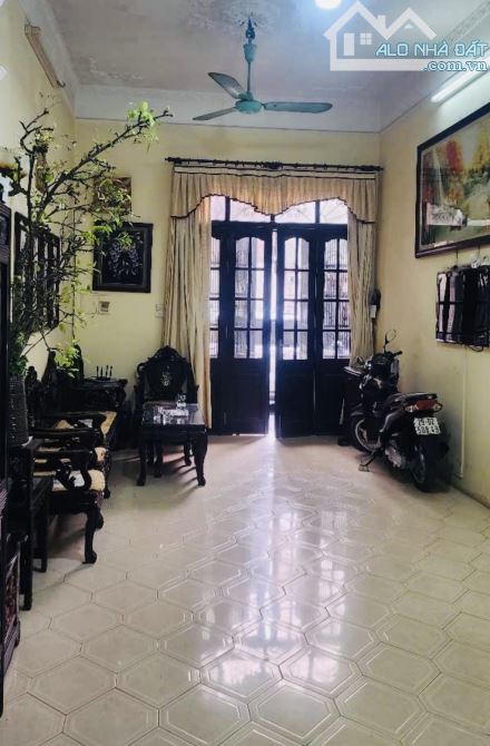 BÁN NHÀ PHỐ HUẾ - Q. HBT - MẶT NGÕ 2 Ô TÔ TRÁNH-  100m2- 3 TẦNG - MT 6.7m - 45 TỶ CTL