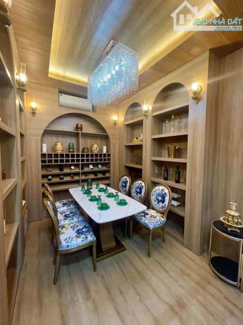 Bán nhà hiếm Phố Phú Diễn, 40m², 5 tầng, mặt tiền 4.5m, nhỉnh 6 tỷ - 1