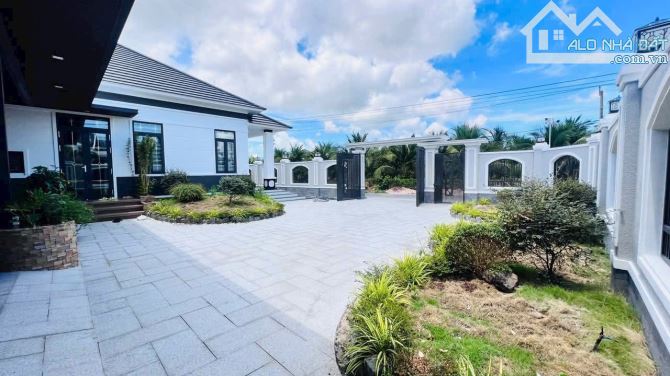 VILLA NHÀ VƯỜN THỊ TRẤN PHƯỚC HẢI - LONG ĐẤT - BRVT  🌈DT 425,7M2 - 18x21M - SẴN 133.5m2 - 1