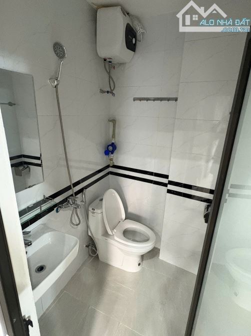 Cho Thuê CCMN 127 Cự Lộc Thanh Xuân 35m2 Gác Xép Giường Ban Công Cửa Sổ Thang Máy Ô Tô - 1