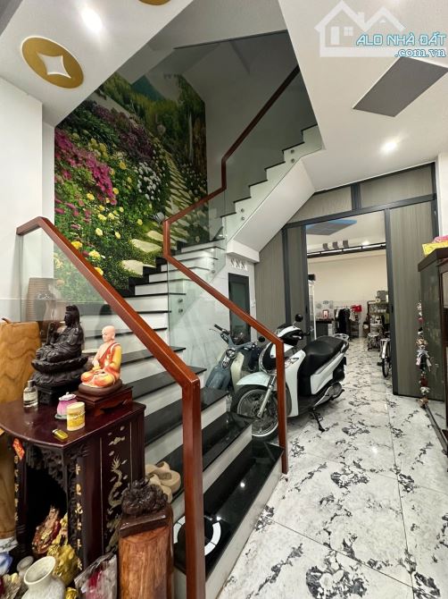 🏡BÁN NHÀ 4 TẦNG, 71m2, NGAY ĐẦM SEN TÂN PHÚ, NHÀ ĐẸP HẺM XE TẢI Ở NGAY, CHỦ GẤP BÁN - 1