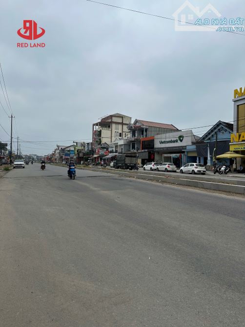 HAI MẶT TIỀN PHẠM VĂN ĐỒNG - 1