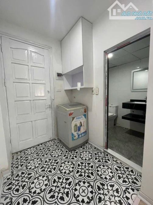 BÁN NHÀ TẬP THỂ NAM THÀNH CÔNG-BAN CƠ YẾU CHÍ THANH - DT 24M/60M -GIÁ 3.25TỶ - 1