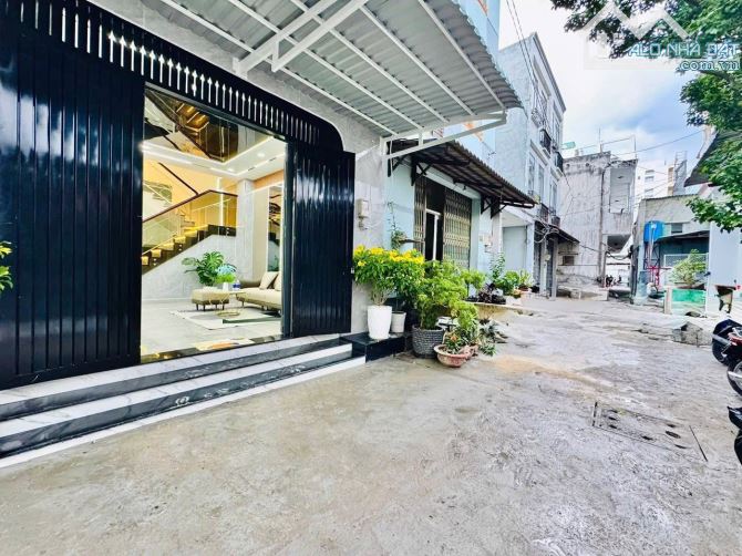 3 TẦNG MÁI ĐÚC - HẺM 5M - NGAY EMART PHAN HUY ÍCH - FULL NT - CHỈ 5,99 TỶ TL - 1