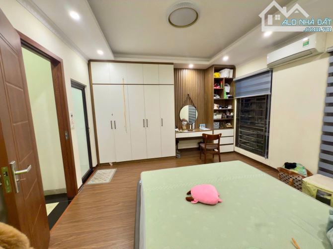 BÁN NHÀ RIÊNG TRIỀU KHÚC  38M²  5 TẦNG PHÂN LÔ KINH DOANH – 6 TỶ - 1