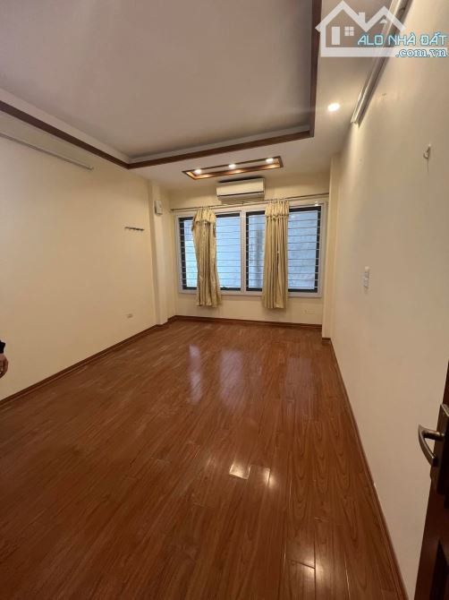 BÁN NHÀ NGUYỄN VĂN TRỖI – THANH XUÂN RẤT GẦN MẶT ĐƯỜNG Ô TÔ THÔNG, NHÀ ĐẸP 4 TẦNG x 45M2. - 1