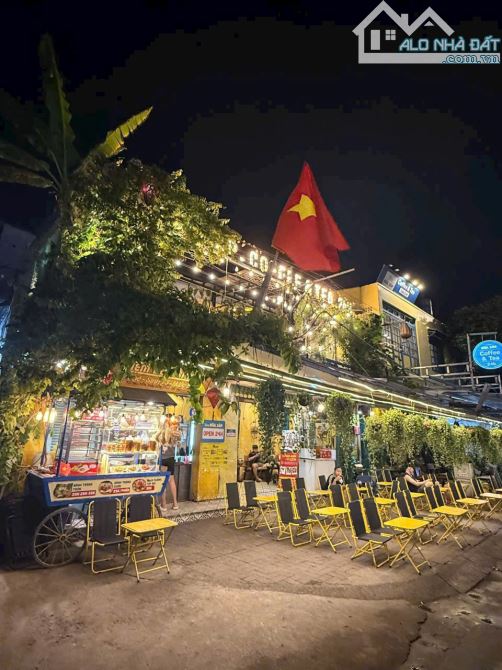 Bề ngang mặt tiền 11m quá hấp dẫn - Mặt đường Nguyễn Thái Sơn VIP - Đang sẵn HĐT 15tr - 1