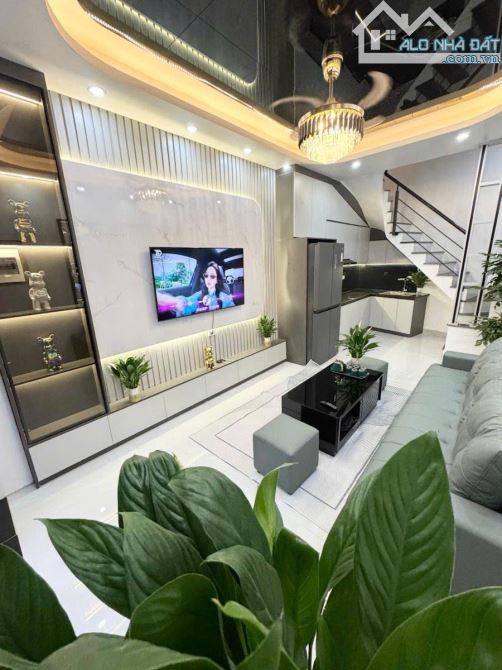 Ngõ chợ Khâm Thiên Đống Đa 4 tầng 3 ngủ full nội thất 5 tỷ 68 - 1