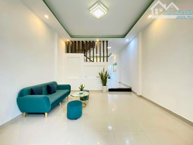 Căn nhà trống, mua xong dọn vào ngay Minh Phụng, Quận 6. DT: 57.2m2 / 2 Tỷ 480tr . SHR - 1