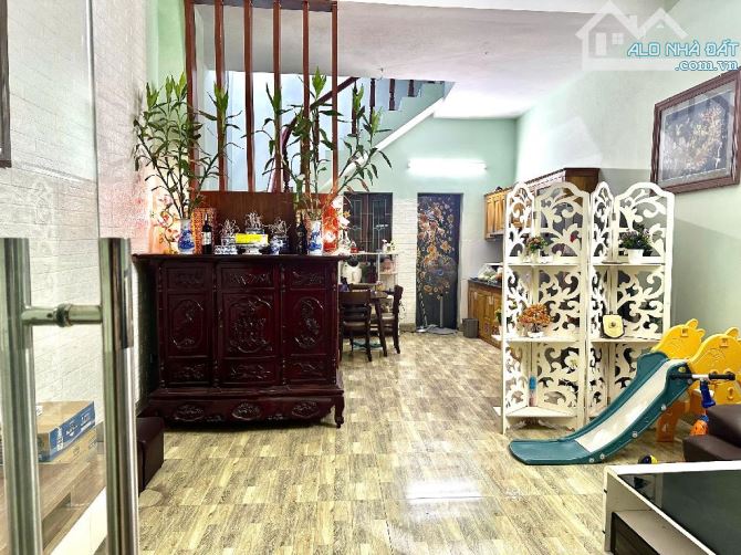 Bán nhà Thanh Nhàn 50m2 4 tầng , ngõ rộng ba gác đỗ cửa.Giá 8,15 tỷ - 1