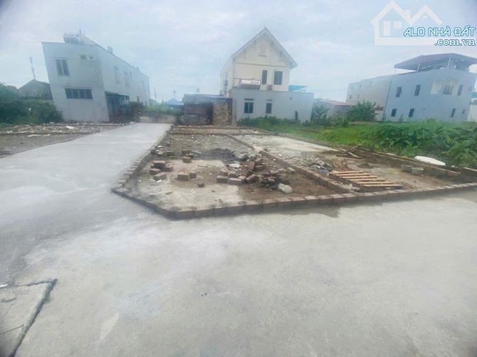 Lô góc bái trong Hoa Động gần tiện ích giá 1,4x tỷ - 1