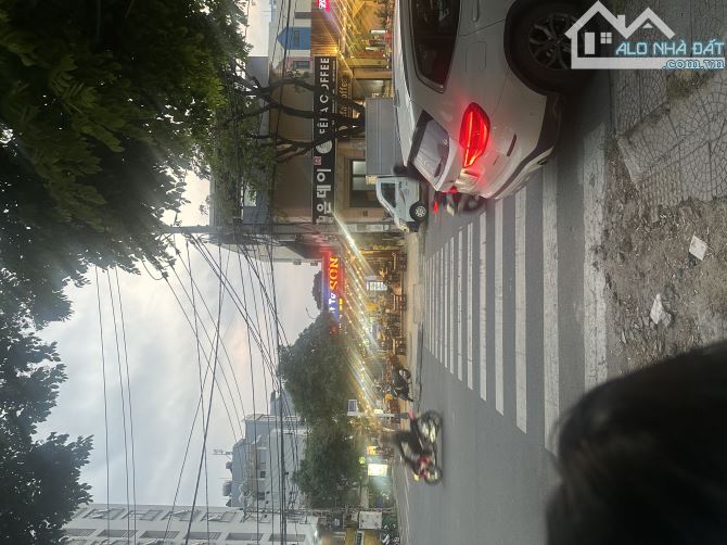 Bán góc 2mt đường Dương Đình Nghệ , phố Hàn - 1