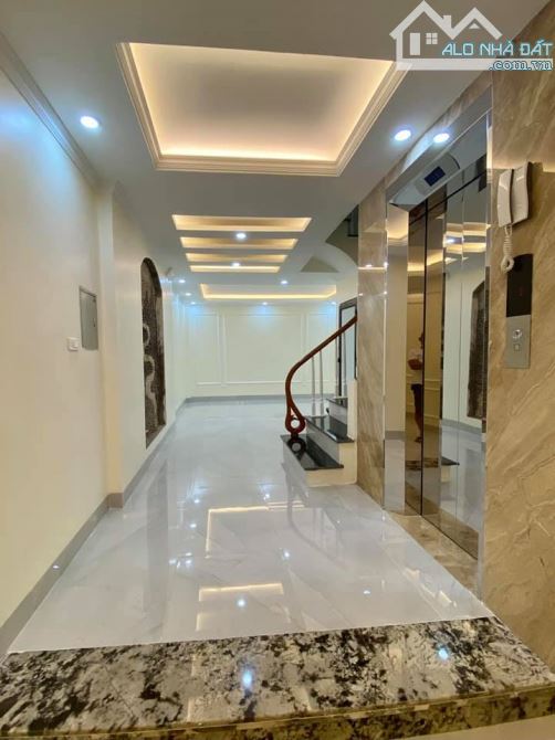 Bán nhà mặt phố Thụy Khuê, quận Tây Hồ, vị trí rất đẹp, 70m2, 8 tầng hiện đại, thang máy. - 1