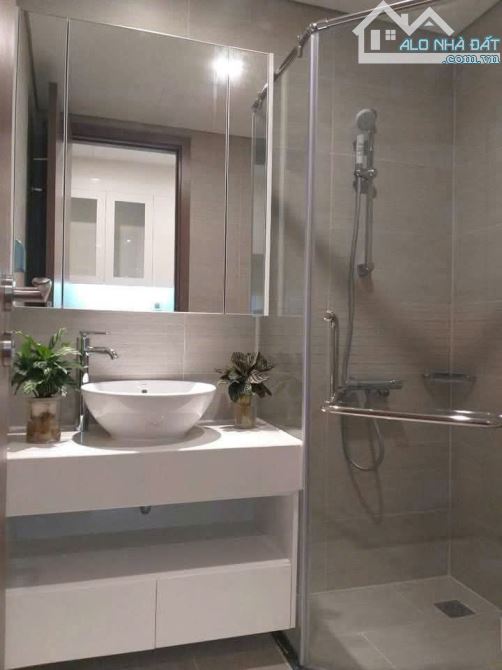 Bán căn hộ chung cư N03T2 Ngoại Giao Đoàn – DT 114m2 – tầng cao – Full nội thất đẹp. - 1