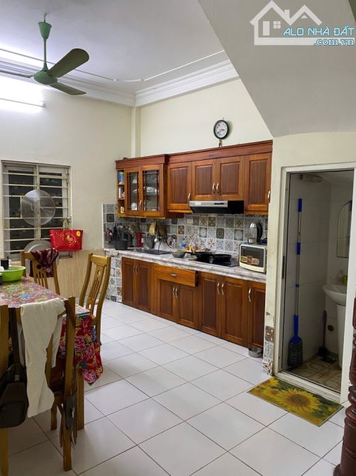 Bán nhà trần khát chân 3 tầng gần phố hai bà trưng - 1