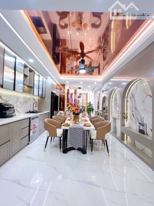 Nhà 274m² – 3 Lầu + Gara + Gym – Mở Spa, VP, Kinh Doanh Tại Nhà Gò Vấp Quá Đỉnh! - 1