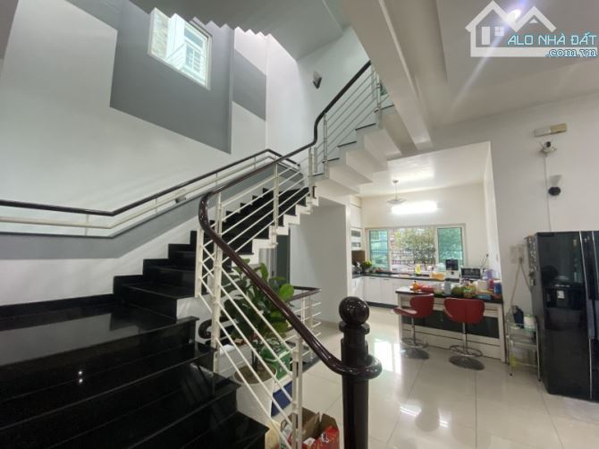 Mặt Tiền Lương Đình Của An Phú Thủ Đức 10x28 GIá 67 TỶ - 1