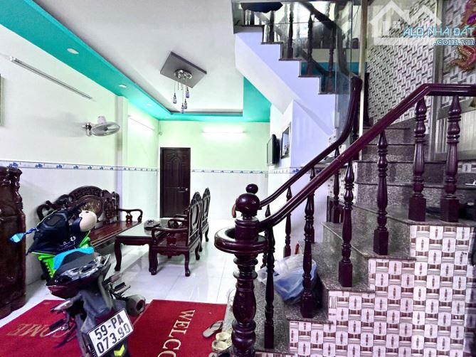 BÁN NHÀ HXH Đồng Đen, Tân Bình 2 tầng 60m2 (5x12). Nhà đẹp ở ngay. Giá chỉ 7,5 tỷ. - 1