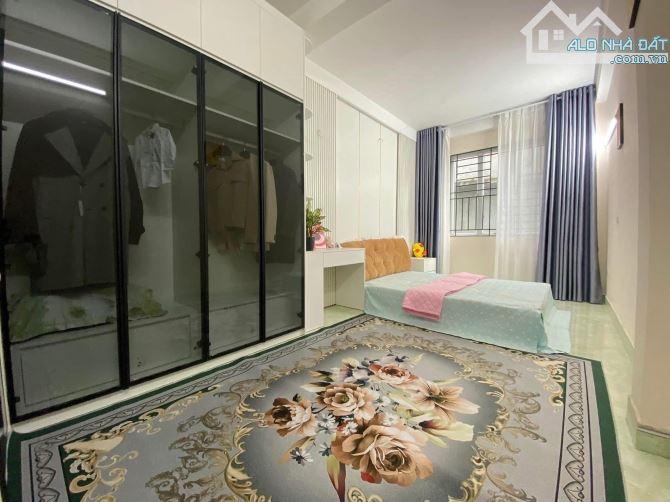 BÁN NHÀ NGÕ 136 TRIỀU KHÚC – 36M² × 4 TẦNG PHÂN LÔ KINH DOANH – GIÁ 5.8 TỶ - 1