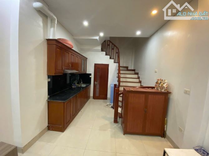 BÁN NHÀ PHỐ ÁI MỘ - P BỒ ĐỀ LONG BIÊN - Ô TÔ QUA NHÀ - Ở NGAY - 33M - 6.7 TỶ (TL) - 1