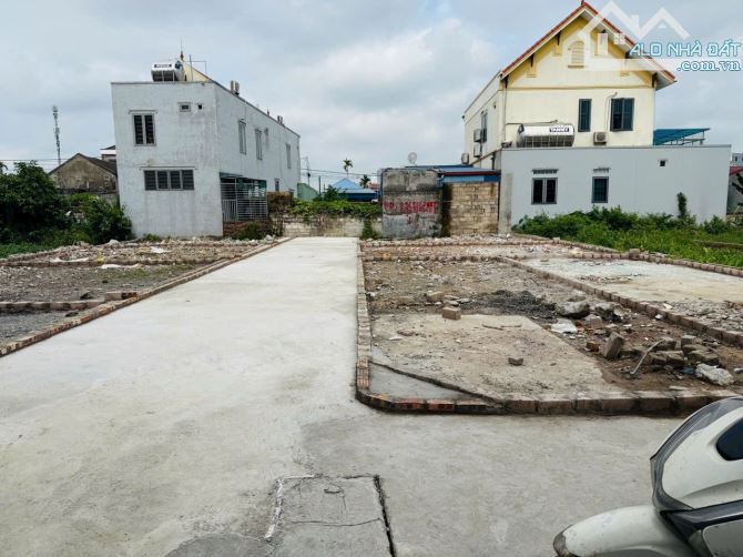 Hàng siêu đẹp lô góc ô tô tận cửa ngay mặt 203 Hoa Động vào 100m giá chỉ 1,4x tỷ. - 1