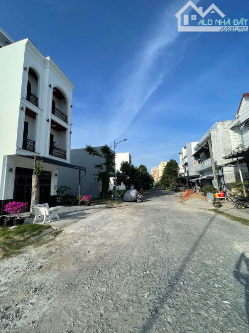 Bán lô đất thổ cư đường D33 Cái Răng Cần Thơ 80m2 giá 2,79 tỷ thương lượng - 1