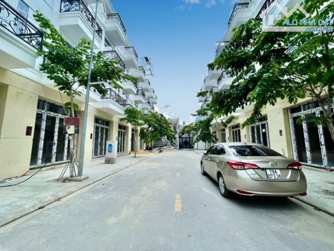 Bán nhà Thạnh Lộc, Quận 12, KDC Bảo Anh, Ngã Tư Ga, 4 tầng giá 5.25 tỷ - 1