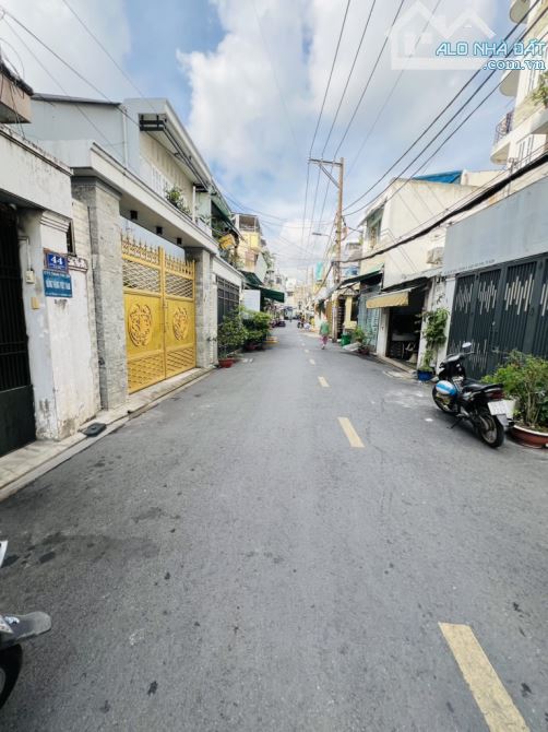 Bán Nhà siêu hiếm P4 Tân Bình Ngang 5M 85M2 nở hậu giá chỉ NHỈN 11, XTỷ - 1