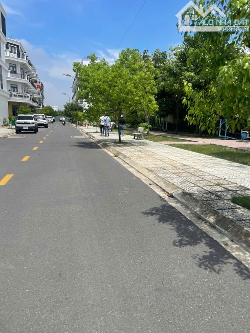 BÁN ĐẤT 3395M2 FULL THỔ CƯ, ĐƯỜNG VỎ THỊ LIỂU, P. AN PHÚ ĐÔNG Q12 - 1