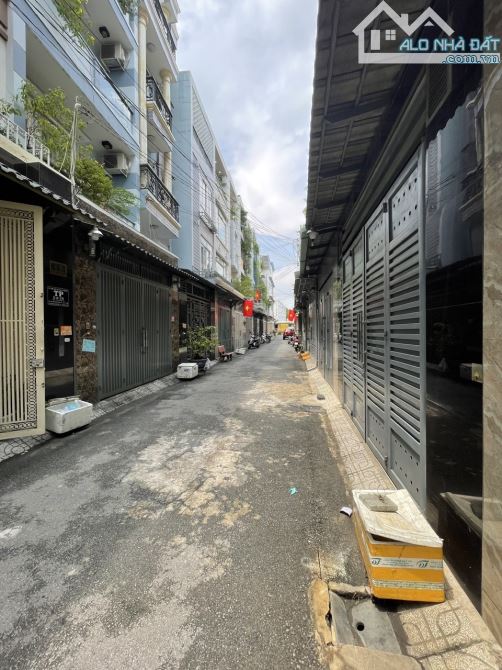 🏠 BÁN NHÀ MỚI – HẺM XE HƠI – QUANG TRUNG, P11 – GIÁ CHỈ 8 TỶ 🔥 - 1