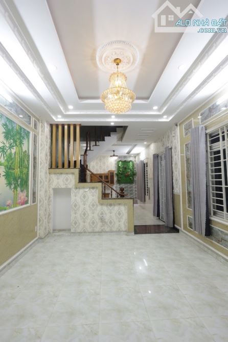 🍎 THẠNH LỘC 07 - GẦN SÔNG SÀI GÒN - NHÀ MẶT TIỀN NGANG GẦN 5M- 7.4TỶ TL💢 - 1