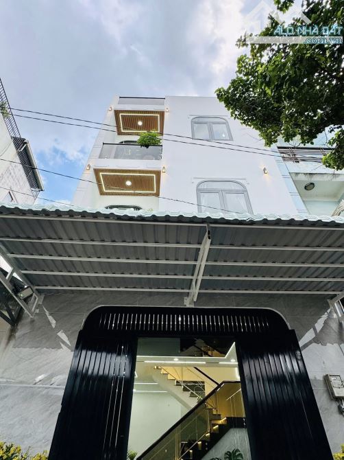 VỀ QUÊ Ở CẦN BÁN NHÀ ĐƯỜNG TRẦN TUẤN KHẢI, PHƯỜNG 5, QUẬN 5 - GIÁ:4TỶ940/68,8M2. SỔ CHUẨN. - 1