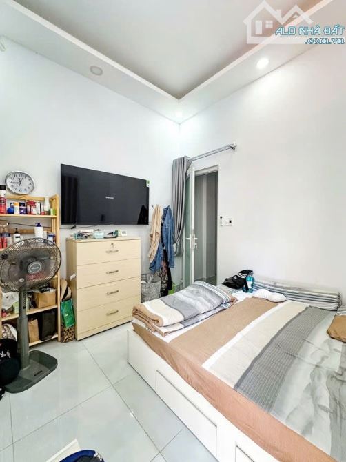🚨💥 BÁN GẤP NHÀ HẺM XE HƠI – ĐƯỜNG TRẦN HƯNG ĐẠO – 49M² – LÔ GÓC 3 MẶT THOÁNG! 🚨💥 - 1