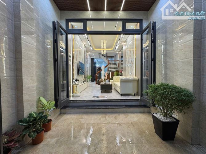 MỞ BÁN 7 CĂN NHÀ 5Tx33m Ô TÔ ĐỖ CỬA , NGAY SAU TRƯỜNG TH BIÊN GIANG, CÁCH QL6 300m. - 1