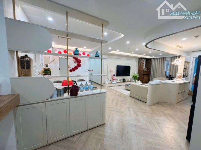 Bán nhà cấp 4 phố Trần Phú Hà Đông, 2 mặt tiền, trước nhà rộng 5m - 1
