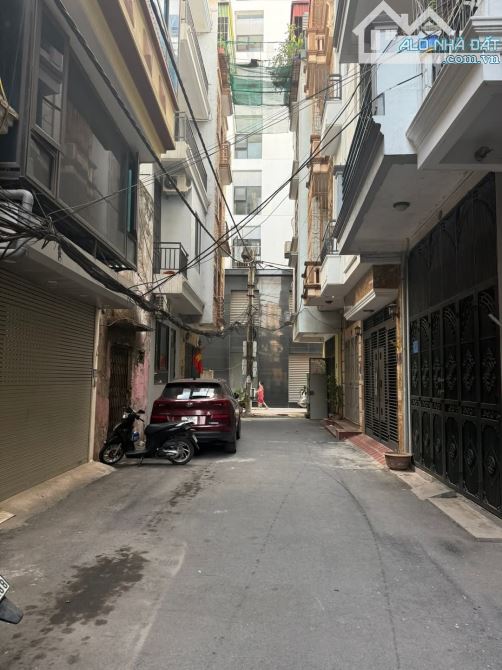 Cần bán nhà phân lô ngõ 18 Nguyễn Khuyến diện tích 55m2x 4 tầng MT 4m giá 19,3 tỷ - 1