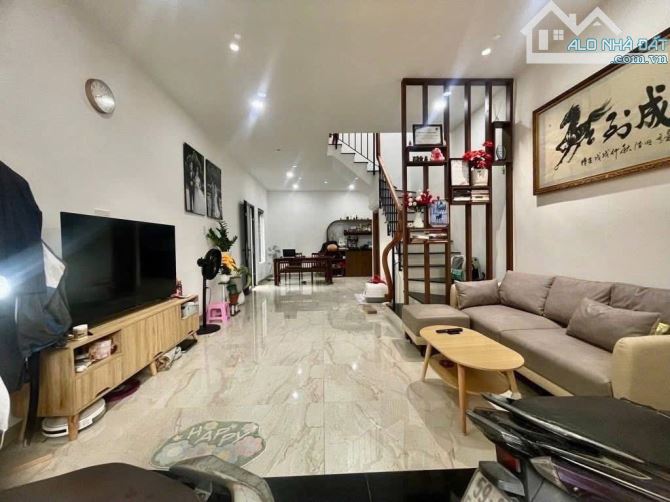 BÁN NHÀ TRỆT 2 LẦU UNG VĂN KHIÊM, P.25, BÌNH THẠNH – HẺM Ô TÔ, HĐ thuê 25 TRIỆU/THÁNG - 1