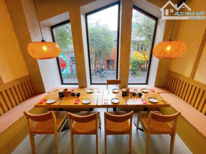 VỊ TRÍ VÀNG - NHÀ MẶT TIỀN TÔN THẤT THIỆP, QUẬN 1 - NGAY SÀI GÒN CENTER - 1
