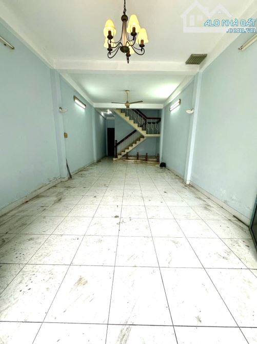 Bán nhà mặt phố quận 6 - Khu vip bình phú - Sơn phết lại mới tinh 12,8 tỷ - 1