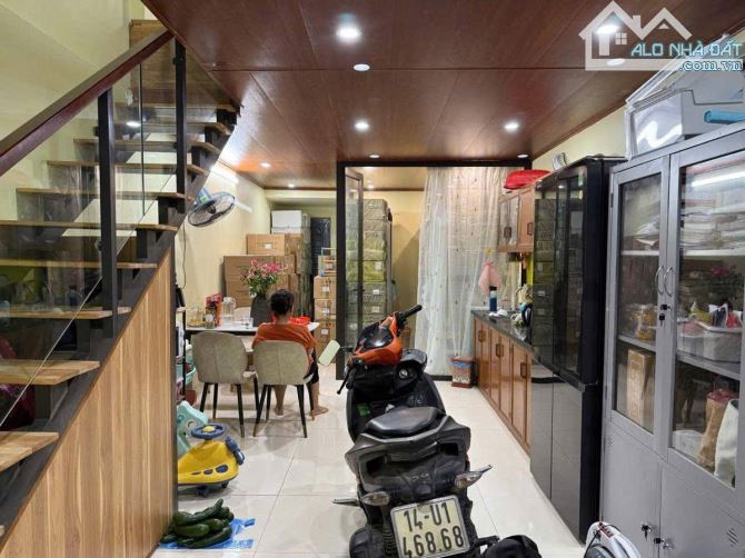 Bán nhà ở KTX Đại học Mỏ, Gần Phố Viên, Phạm Văn Nghị, Cổ Nhuế, Bắc Từ Liêm. 39m2. 7,3 Tỷ - 1