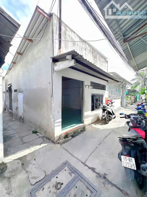 Bán nhà cấp 4 hẻm 108 đường cách mạng tháng 8, phường cái khế - 1