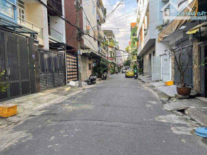 Nhà hàng hiếm ga T3 - HXH 6m Nguyễn Quang Bích, DT: 4 x 25m, 4 tầng, giá: 13.5 tỷ TL - 1