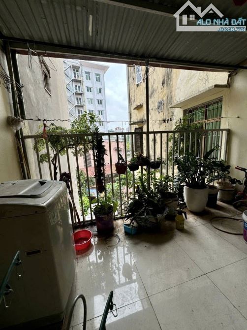 Bán CHTT Đường Sắt Hà Thái, Phạm Văn Đồng, Cổ Nhuế, Bắc Từ Liêm. 147m2. Giá : 4,5 Tỷ - 1