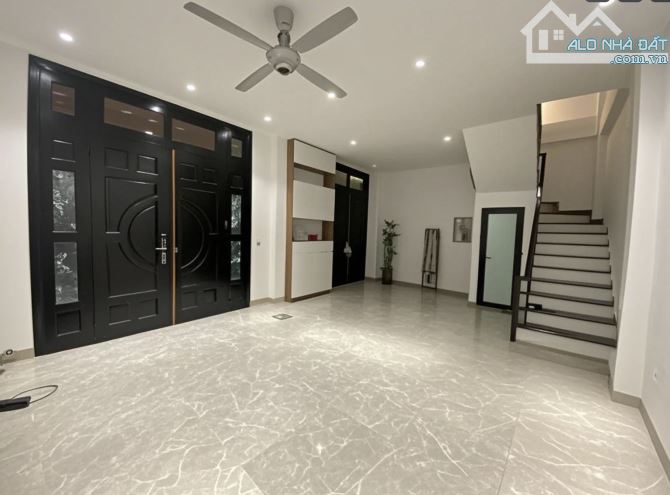 Bán Nhà Đẹp Bạch Mai MT Khủng - Gần Phố, An Ninh Tốt 38M 9,5 Tỷ (TL) - 1