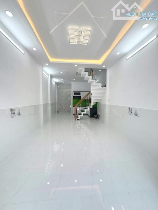1/ ĐƯỜNG 5D - BHHA - BÌNH TÂN - GIÁP TÂN PHÚ - HẺM XE HƠI - 40M2 - 2 TẦNG BTCT - 4 TỶ HƠN - 1