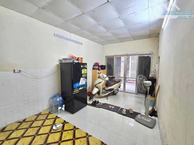 Bán Đất Phố Bà Triệu, Tặng Nhà C4 Ngõ Ô Tô 7 Chỗ Qua, Gần Trường Lê Lợi 52M2 Giá Hơn 9 Tỷ - 1