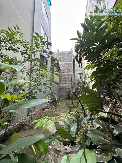 Cần bán Đất thổ cư quận Tây Hồ.DT: 97M2 x MT:5M. SĐCC. Ngõ Ỗ tô.. giá 16,5 tỷ - 1