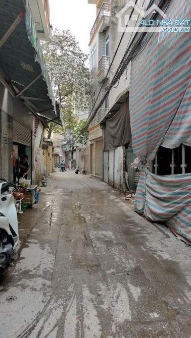 Bán 52m2 đất Vạn Phúc - Thanh Trì, Lô góc, ô tô vào đất, Chỉ hơn 3 tỉ - 1